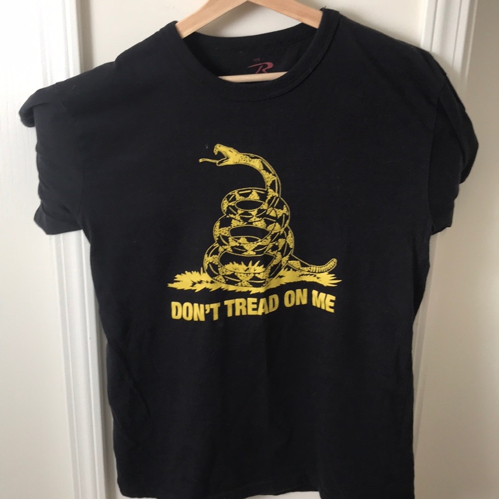 Don’t tread on me tee